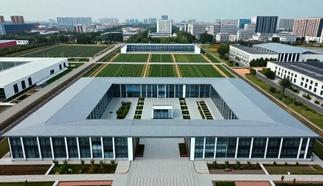 住宅设计趋势下商业空间装修的转型路径